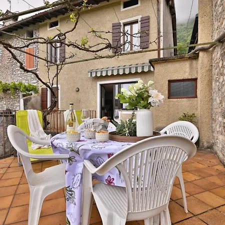 Casa Tullio - Theater